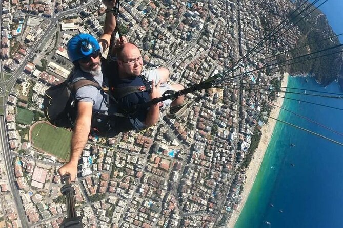 Tandem Paragliding in Alanya (From 700m) - The Scenic Highlights: Over Alanya and the Taurus Mountains