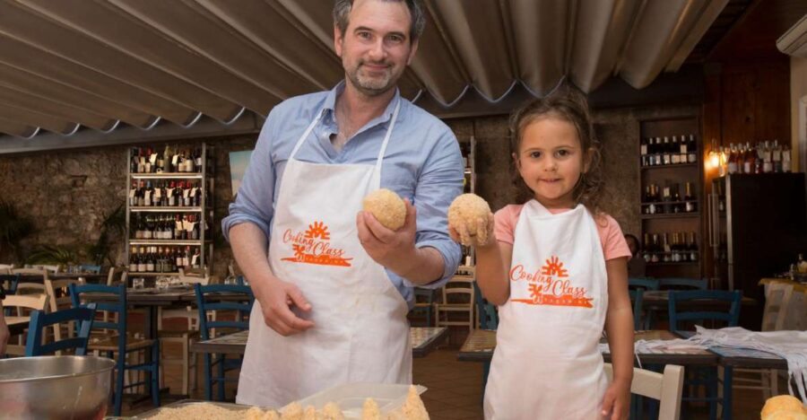 Taormina: Arancino making class - Starting Point at Porta Messina in Taormina