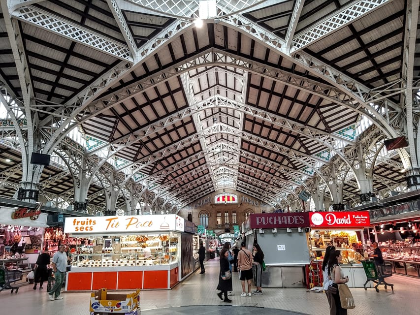 TAPAS GASTRONOMIC TOUR - Visiting the Central Market of Valencia
