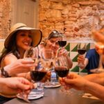 Tapas, Wine, and Culture: A Bike Ride Through Barcelonas Heart - Exploring the Gothic Quarter’s Historic Charm
