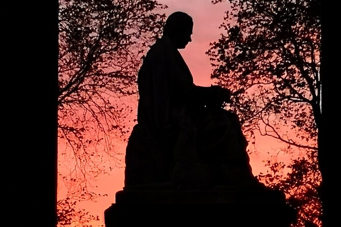 Tasty and Indulgent Food and Drink Tour in Edinburgh - Starting Point at Loch Ness Discovery Centre