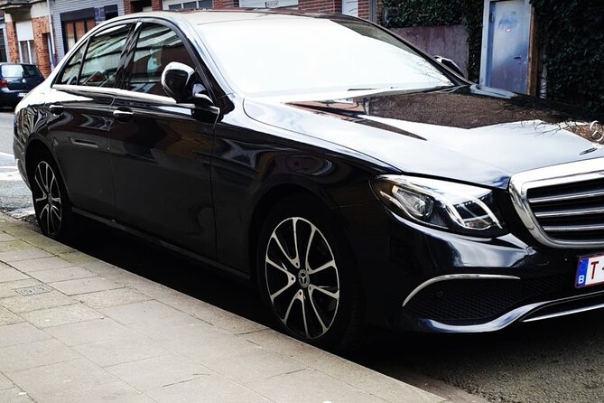 Taxi Brussels Airport  Airport DE Charleroi (1 to 8 places) - Brussels Airport to Charleroi: The Pickup and Drop-off Process