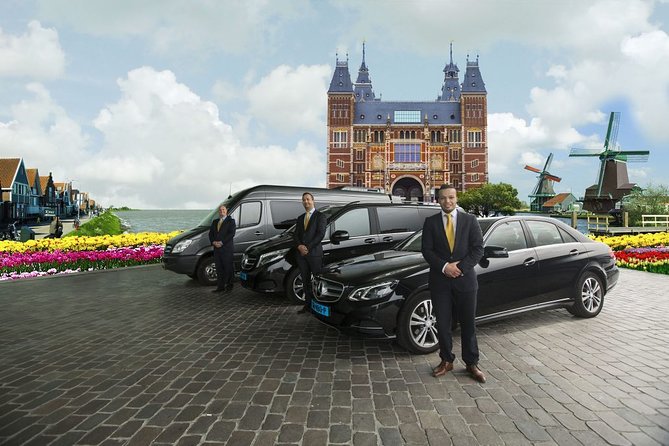 Taxi minibus Transfer Amsterdam Hotel to cruise port Amsterdam - Flexible Vehicle Options for All Group Sizes