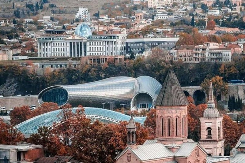 Tbilisi: 7-Day Tour with Free Transfers & Breakfast - Exploring Tbilisis Historic and Modern Sides