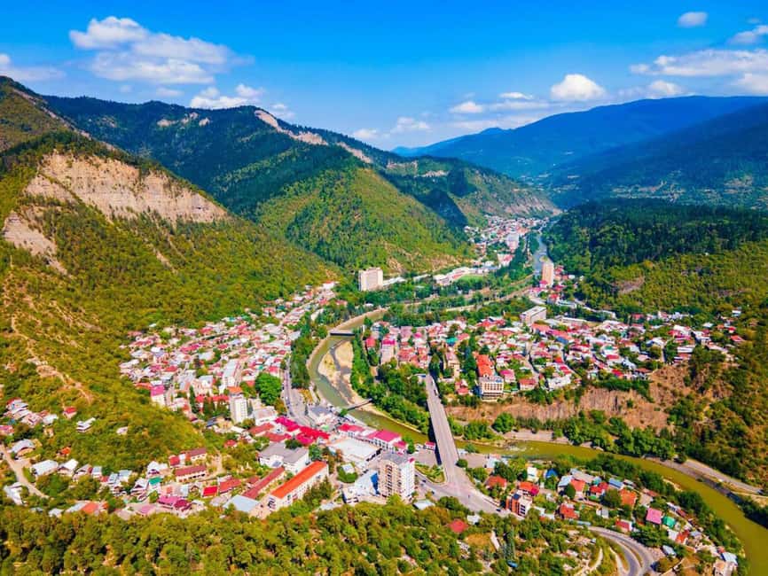 Tbilisi: Borjomi, Sulfur Pools, and Green Monastery Tour - Relaxing in Borjomi’s Sulfur Thermal Pools