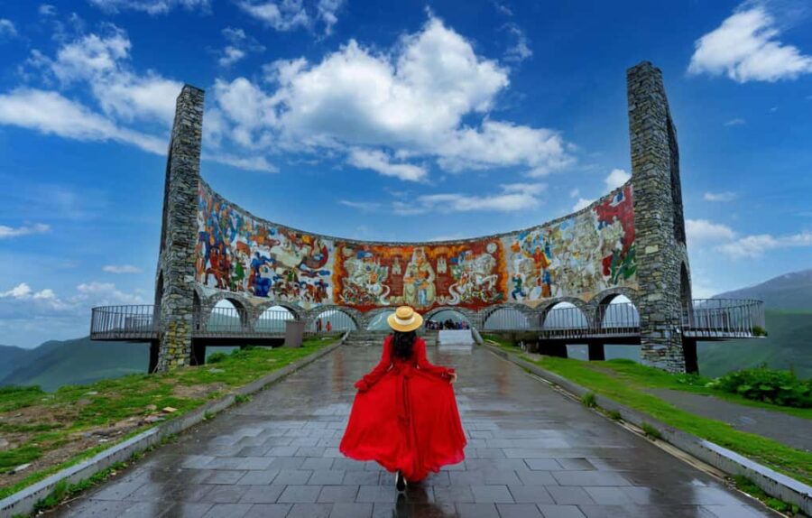 Tbilisi: Day Trip to Kazbegi, Gudauri, Gergeti, and Ananuri - Jinvali Reservoir: A Serene Water Mirror