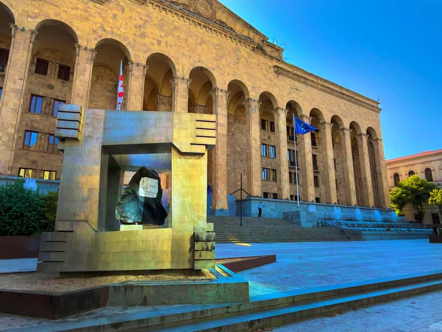 Tbilisi: Left and Right Banks of City - Culture & Local Life - Modern Parks and Government Buildings on the Right Bank