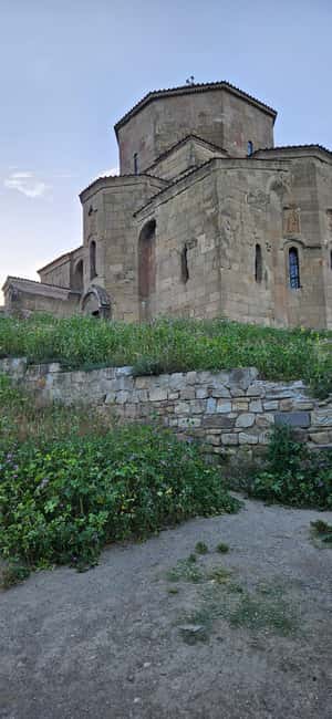 Tbilisi & Mtskheta: Full-Day Private Tour - Starting in Avlabari: The Old Streets and Sameba Cathedral