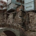 Tbilisi: Walking Tour with an Expert Spanish Guide and a Cable Car Ride - Discovering Rike Park and the Bridge of Peace