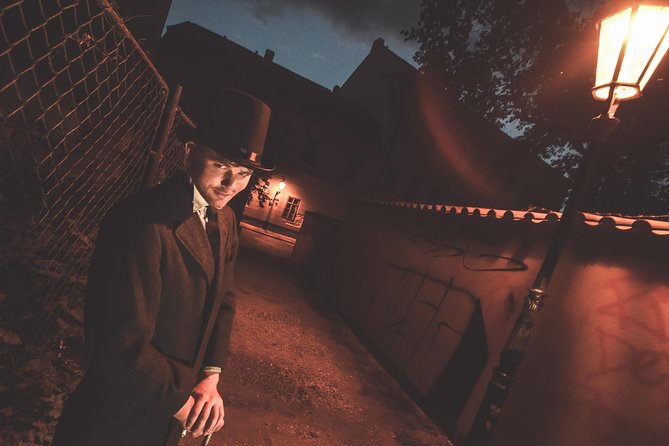Telltale Ghost Tour - Walking the Zigzag Street to Karlova and the Haunted Ghost