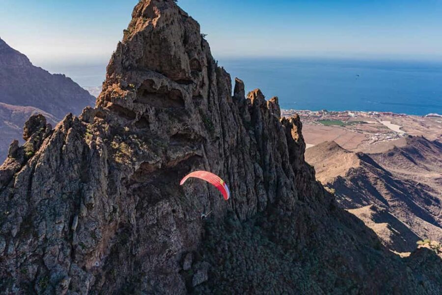 Tenerife: Mid-mountain paragliding flight (Ifonche: 1000m) - The Flight Over Adejes Mountain and Valley
