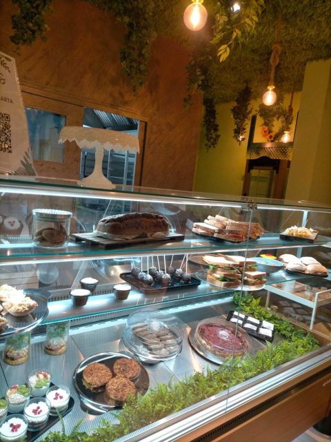 Tenerife: Preparation and Tasting of Potatoes with Mojo - Making Canary Islands’ Cuisine with the Chef in Santa Cruz