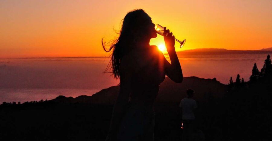 Tenerife: Teide National Park Sunset & Stargazing Experience - Starting Your Evening with a Delicious Canarian Dinner