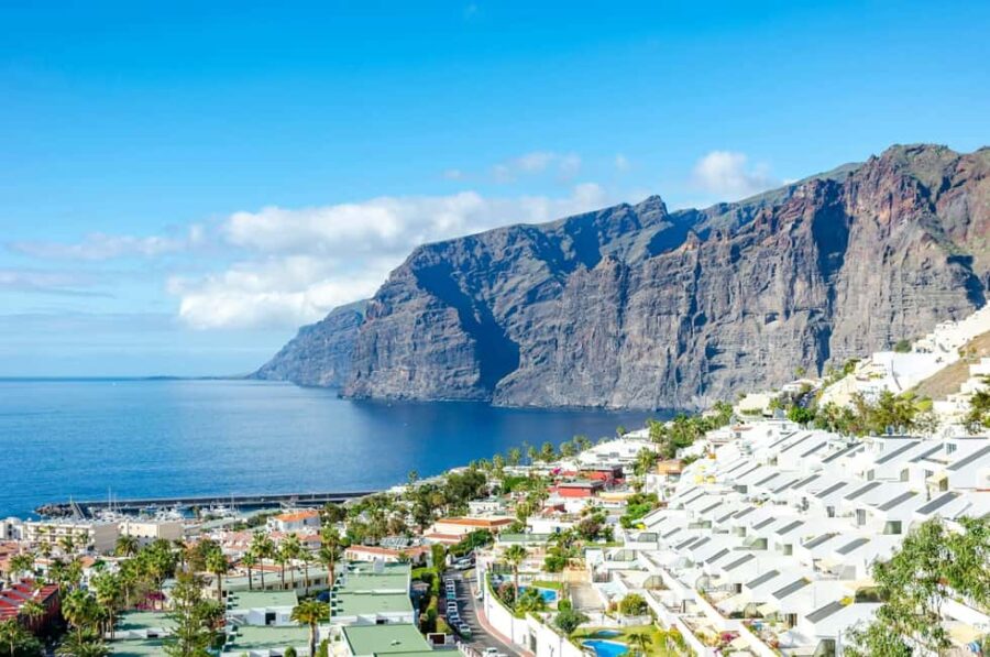 Tenerife Tour with Teide National Park and lunch - Starting the Day: Departure and Vilaflor Coffee Stop