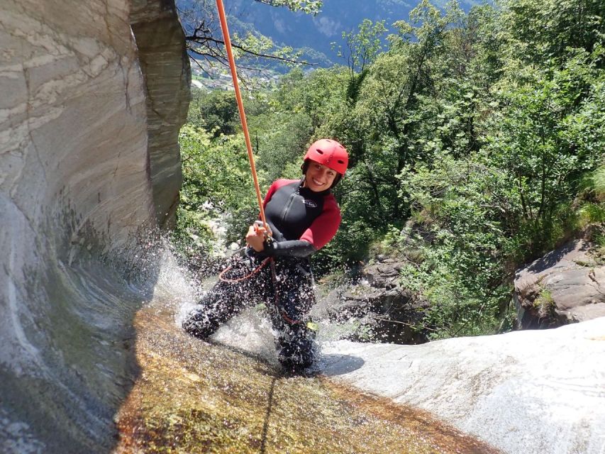 Tessin: Fantastic Canyoning Tour Boggera - Discovering the Breath-Taking Ticino Gorges