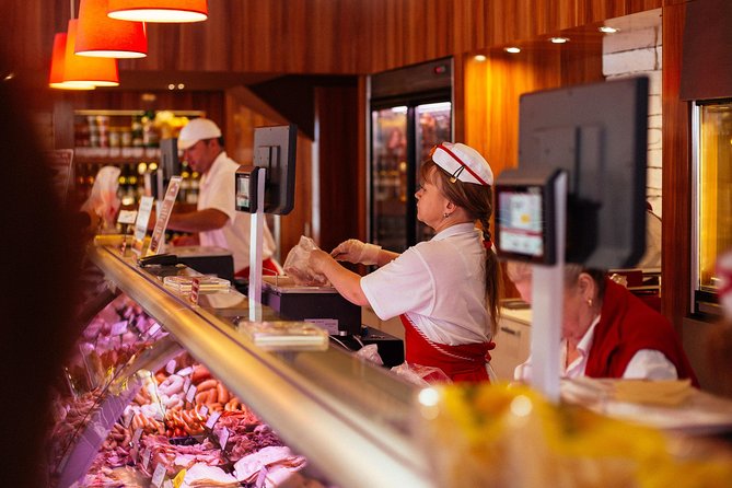 The 10 Tastings of Prague With Locals: Private Food Tour - Starting Point at U Tí Prasátek in Vinohrady