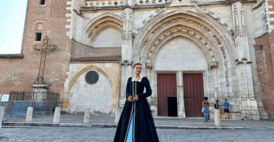 The Belle Paule's Tale of Renaissance Toulouse - Visiting the Private Mansions and Courtyards