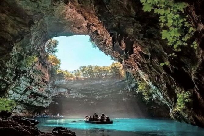 The Caves ....Drogarati Cave and Melissani Lake - Exploring Melissani Lake by Small Rowboat