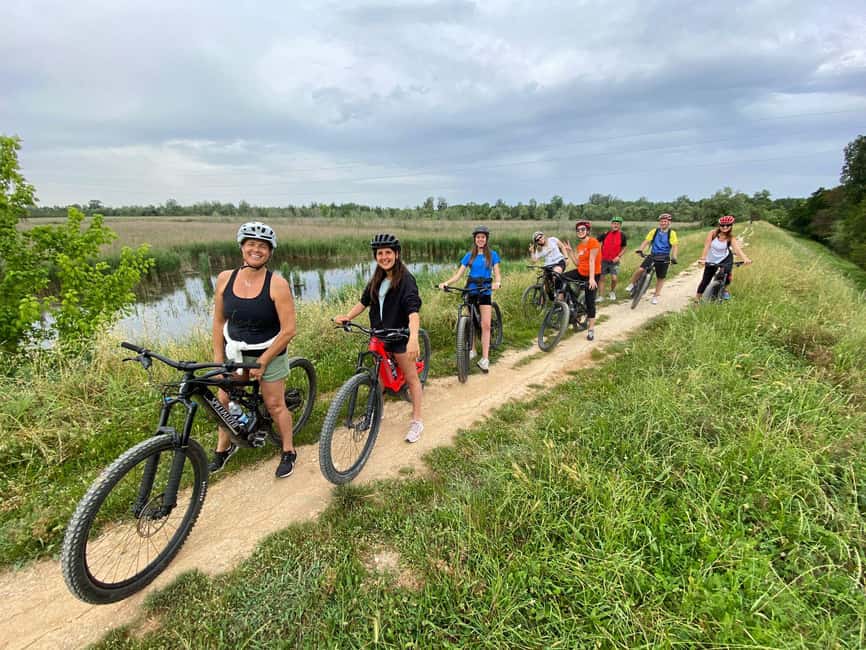 The City of Art "Pietrasanta"- Apuan Alps & sea: E-Bike Tour - From Versilias Beaches to Monte Folgorito