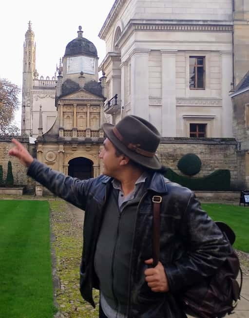 The Classic Cambridge Walking Tour - Exploring Cambridge Market Square and the Historic City Centre