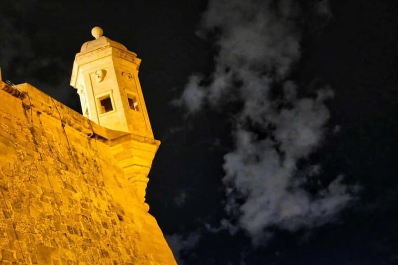The Dark Side of Senglea - Walking Tour - The House of the Young Woman and Other Notorious Sites