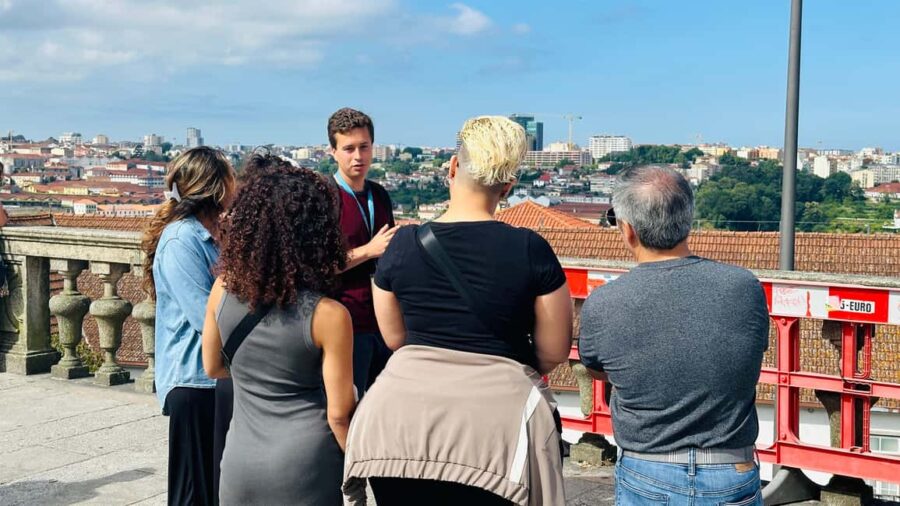 The Discoveries Route: Porto Surroundings Private Tour - Visiting the Forte de São João Baptista and Scenery at Matosinhos