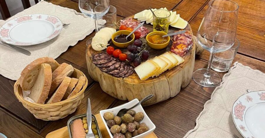 The Grand Finale Food Tour - Exploring Porto’s Landmarks and Markets