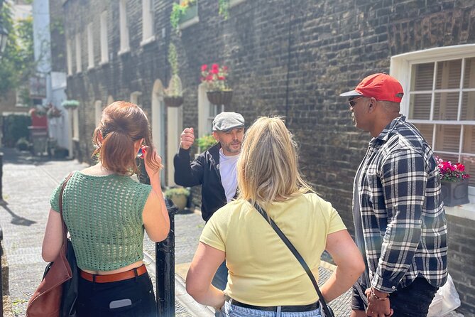 The Great British Pub Walking Tour: London - The Guide: Knowledgeable and Friendly