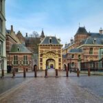 The Hague: City Walking Tour - Exploring The Binnenhof and the Dutch Parliament