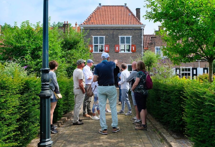 The Hague: Courtyard Walking Tour - The Most Famous Courtyards and Hidden Gems