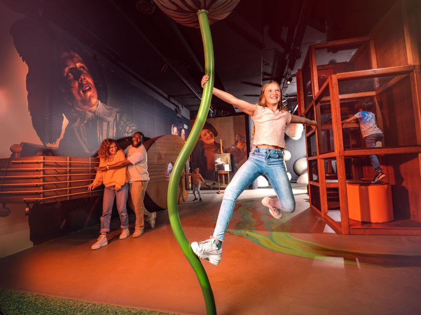 The Hague: Madurodam Miniature Park Entry Ticket - Indoor Multi-Sensory Experiences and Dutch Heritage