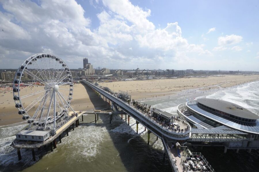 The Hague: The Pier SkyView Ticket with Drink and Snack - The Pier SkyView: Europe’s First Sea-Constructed Ferris Wheel