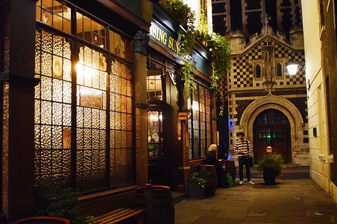 The Haunted Pubs of Old London: Small Group Tour - Uniqueness and What Sets This Tour Apart