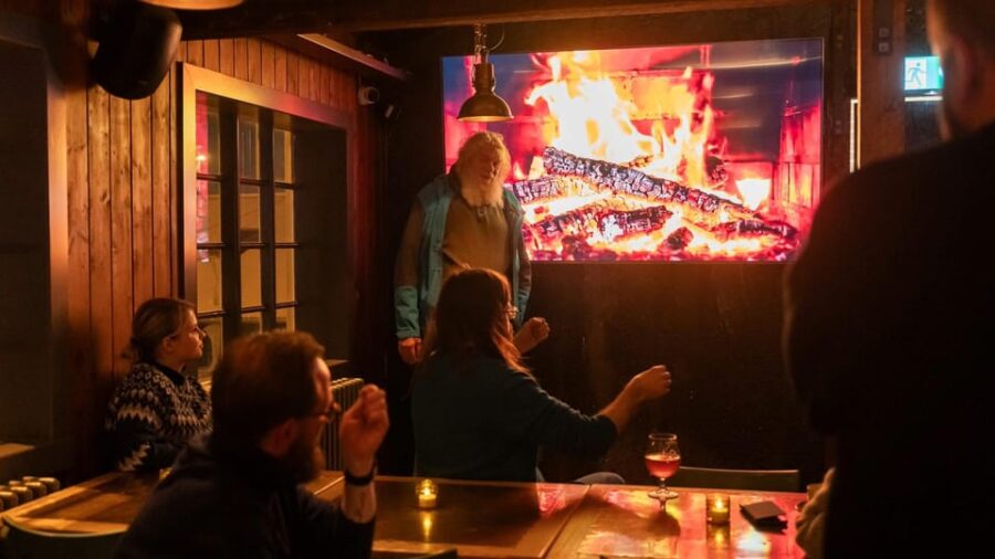 The Icelandic Storyteller - The Unique Setting of the Icelandic Baðstofa