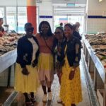 The Little Venice of Portugal: Aveiro Small Group Tour with Typical Boat Ride - Visiting the Iconic Praia da Barra and Its Lighthouse