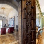 The March Palace Entry Ticket - Artistic Highlights: Sculptures and Murals