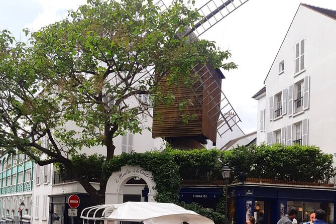 The Paris of the Parisians - Discovering La Butte Bergeyre and the Highest Vantage Point