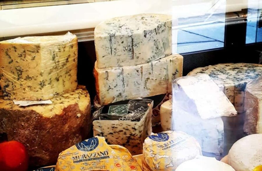 The Piedmontese Cheese Tasting Experience in Turin - What the One-Hour Cheese Tasting Includes