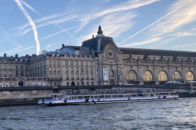 The Seine River Cruise - What Landmarks Do You See on the Seine River?