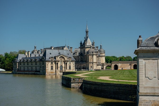 The Ultimate Chantilly Castle Private Day Trip - The Private Tour Offers a Personalized Approach to Chantilly