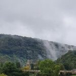 The Wandering Bard's Valley Tour or the Swansea Bay Tour. - Exploring Caerphilly Castle and Its Magnitude