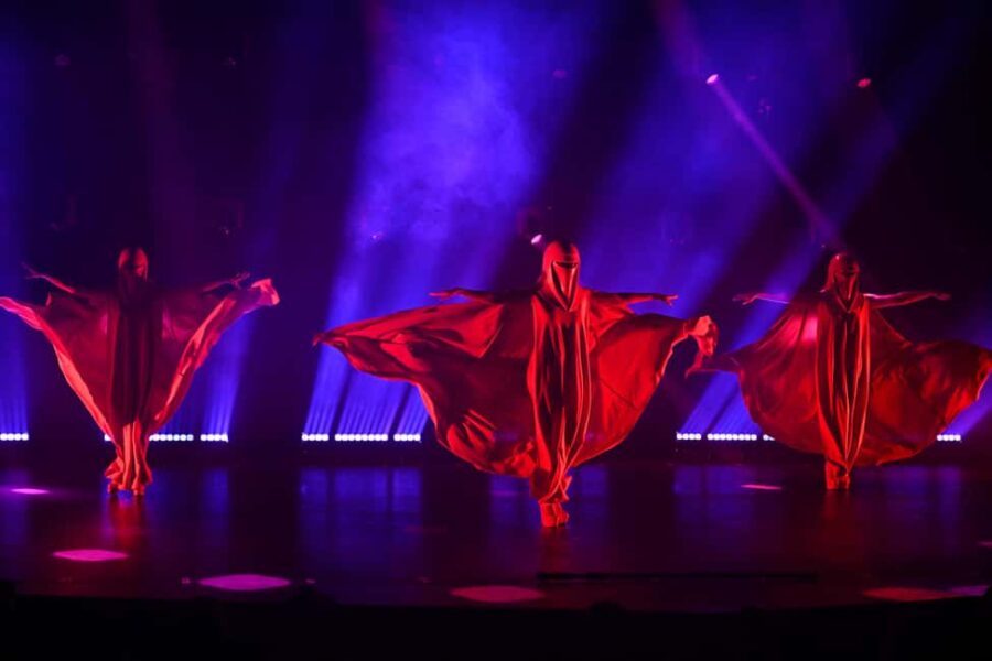 Théâtre du Gymnase Marie Bell: The Empire Strips Back - The Parody - Location and Venue: Théâtre du Gymnase Marie Bell