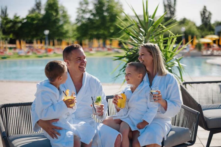 Therme Laa Wellness Day: Spa Escape Near Vienna - Full-Day Wellness Access at Therme Laa