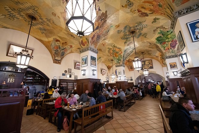 Third Reich Walking Tour Munich - Visiting the Iconic Königsplatz Nazi Landmark
