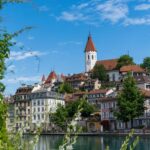 Thun: Express Walk with a Local in 60 minutes - Starting at Thun’s Tourism Office for a Local Perspective
