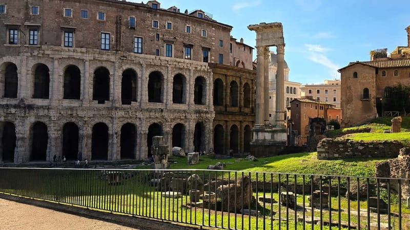 Tiber Island & Ghetto Museum: A Tour of History and Identity - Discovering the Historic Jewish Ghetto of Rome
