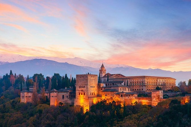 Tickets included: Alhambra Tour (Gardens, Alcazaba, Generalife) - The Scenic Route from the Alhambra to Granada’s Old Town
