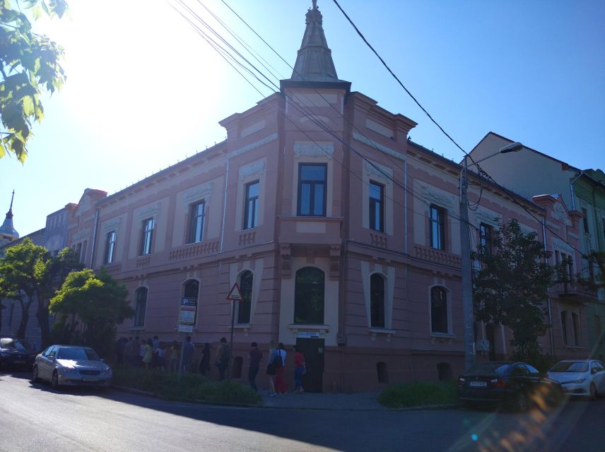 Timisoara Dream Tour in Elisabetin Neighborhood - The Significance of Maria Square and the Romanian Revolution