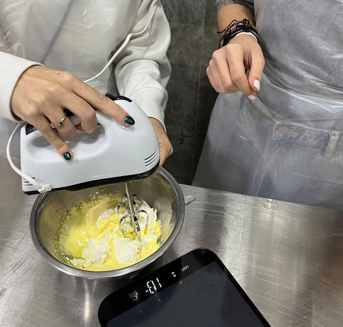 Tiramisù Making Class With Limoncello or Meloncello Tasting - The Unique Location in Naples’ Historic Center
