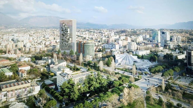 Tirana: Highlights Walking Tour of Historic Jewels - Exploring the Impressive Ethem Bej Mosque